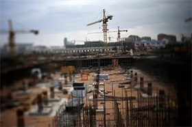 18条新政打通新能源车出海路